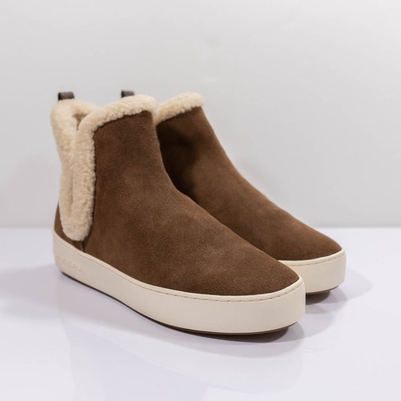 ashlyn embossed logo leather platform sneaker